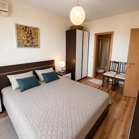 Apartament Spacious 2 Bedroom